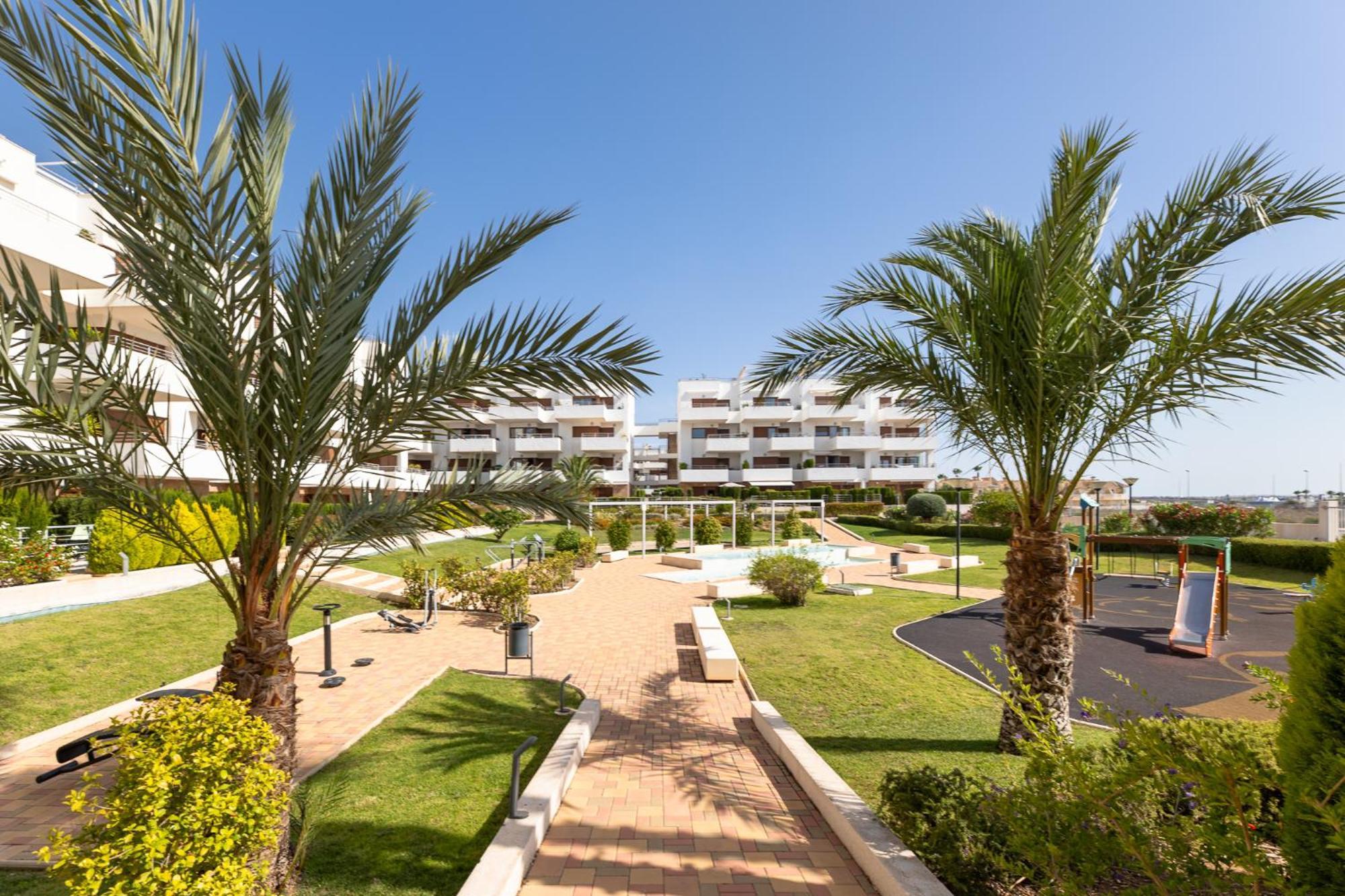 Lomas Premium Seaview Apartment